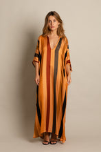Load image into Gallery viewer, QUÉNIA STRIPES KAFTAN