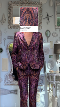 Load image into Gallery viewer, Patterned Blazer in velvet
